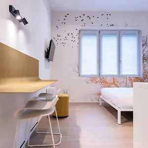 Easyhomes-city Centre , Milan Italy