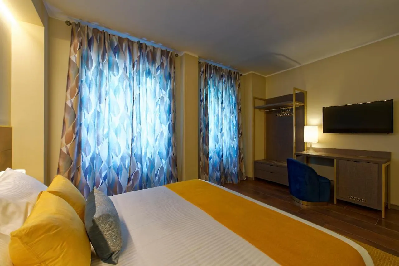 Hotel Red Ribbon Mailand 2*,